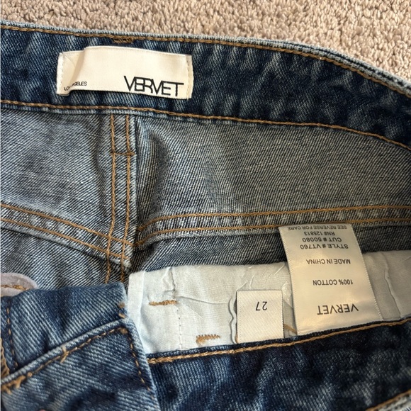 Jeans - Picture 3 of 3